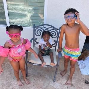 Meet your Posher, Evette